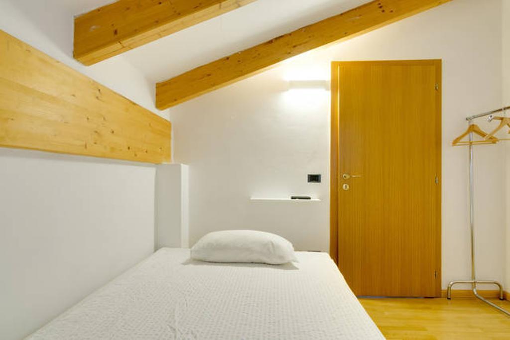 B&B Al Palazzo Malfatti เตรนโต ห้อง รูปภาพ
